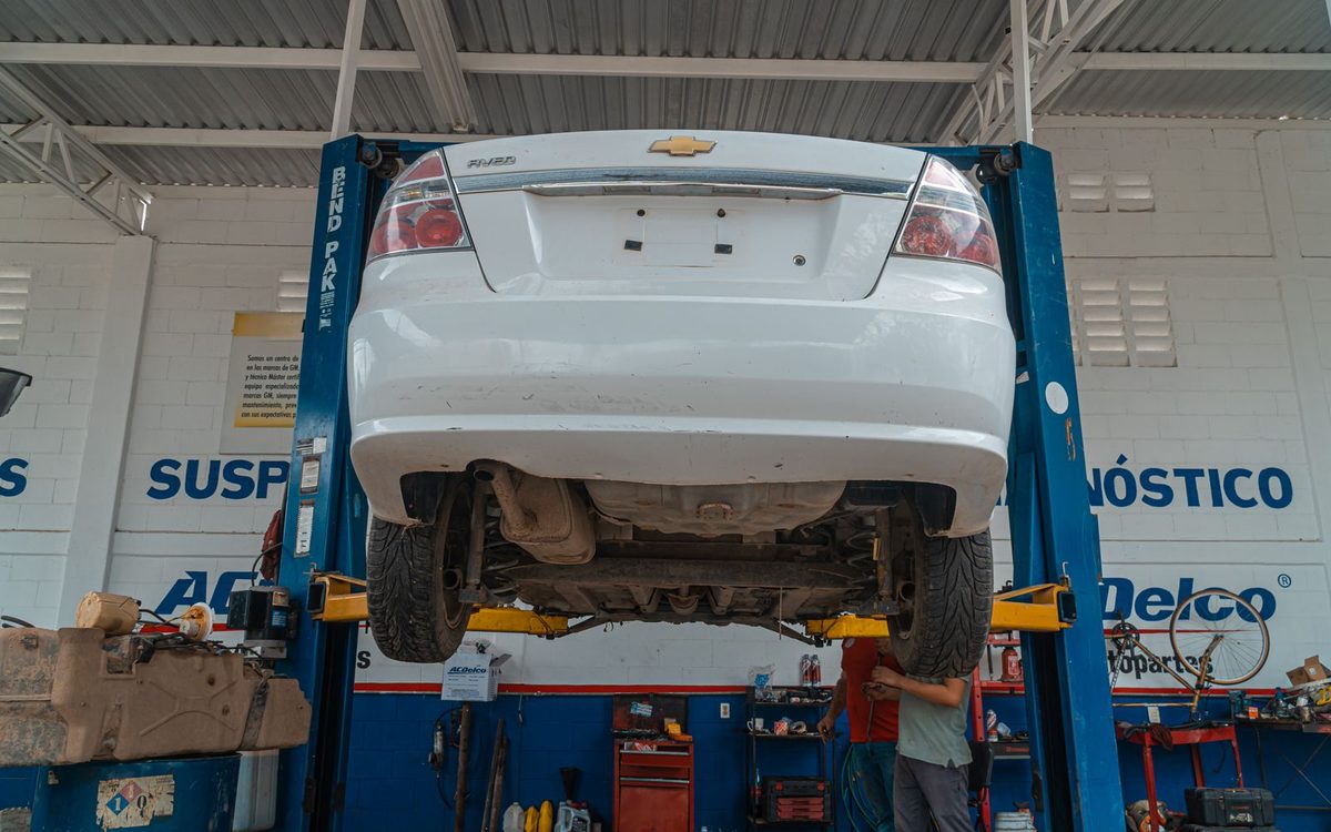 車検・整備の様子